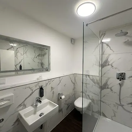 Ap Mannheim 3*